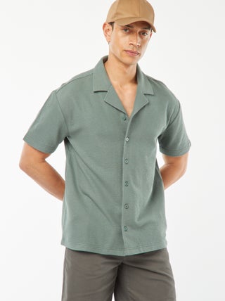 Chemise à manches courtes et col polo