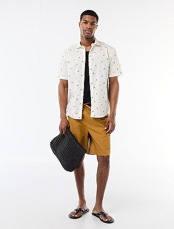 Chemise à manches courtes ouverture boutonnée