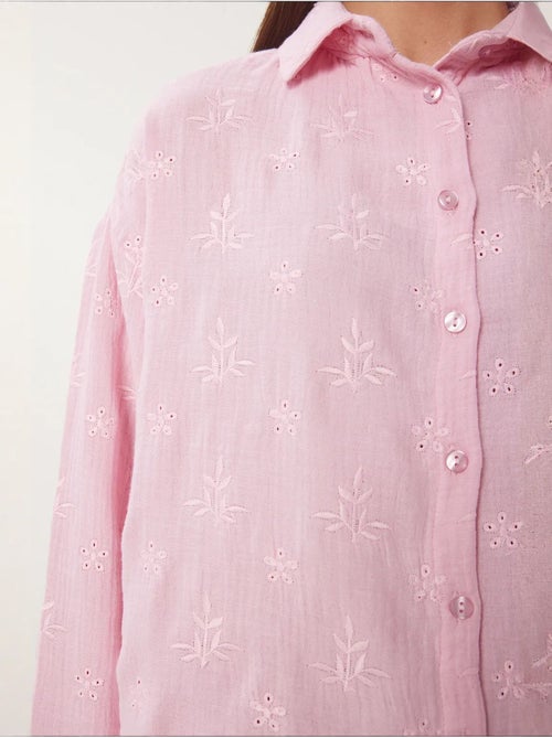 Chemise à manches longues brodée texturée avec fermeture boutonnée istanbul - Kiabi Chemise à manches longues brodée texturée avec fermeture boutonnée istanbul - Kiabi