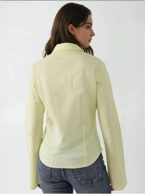 Chemise ajustée à manches longues hiccup - Kiabi Chemise ajustée à manches longues hiccup - Kiabi