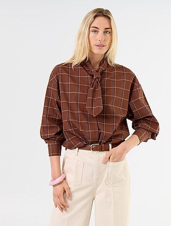 Chemise ample à manches longues et col lavallière