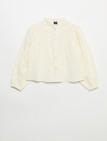 Chemise avec col volanté et broderies