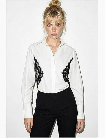 Chemise boutonnée à détails en dentelle lucci