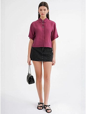 Chemise boutonnée à manches courtes avec accessoire en pierre mixray