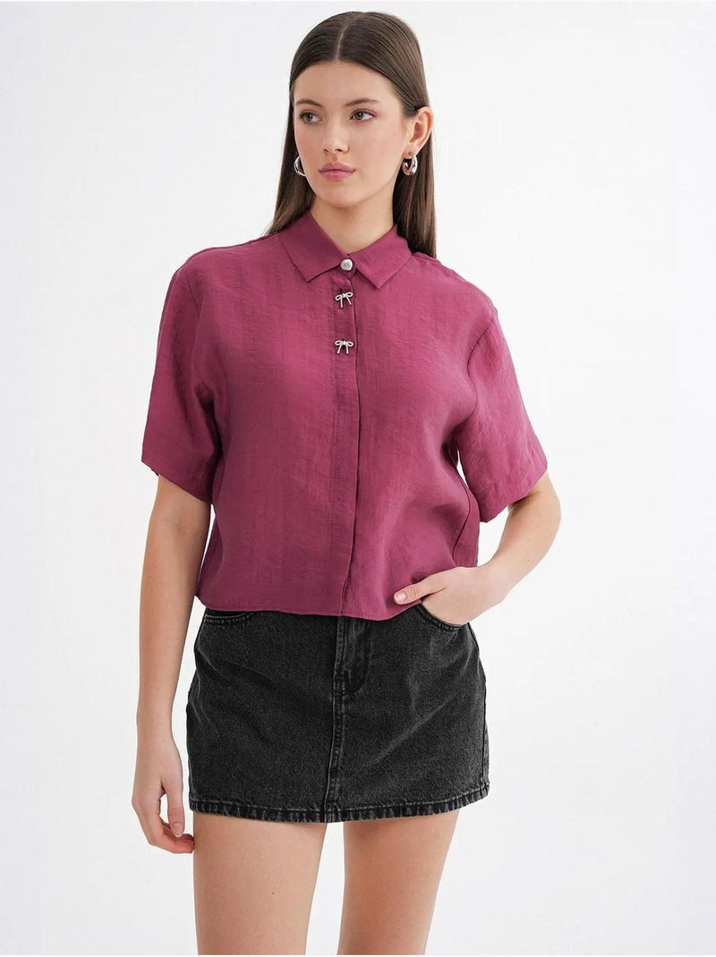Chemise boutonnée à manches courtes avec accessoire en pierre mixray Framboise - Kiabi