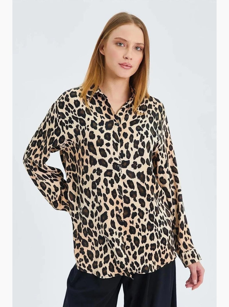 Chemise boutonnée en satin imprimé léopard mixray Beige argile - Kiabi
