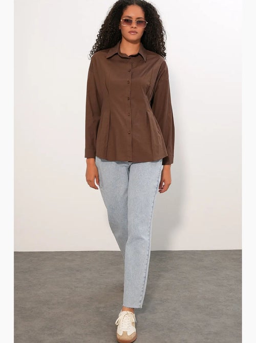 Chemise cintrée en popeline à boutons bdart - Kiabi Chemise cintrée en popeline à boutons bdart - Kiabi