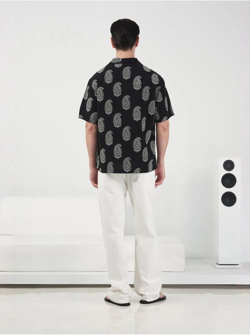 Chemise coupe classique à imprimé cachemire et fermeture boutonnée giesto - Kiabi Chemise coupe classique à imprimé cachemire et fermeture boutonnée giesto - Kiabi