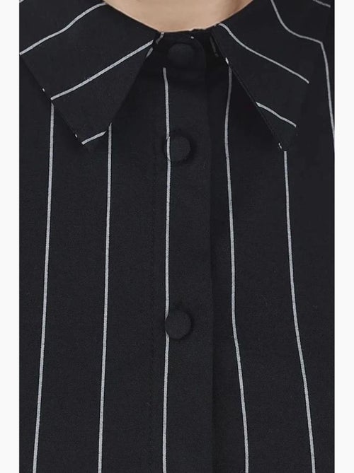 Chemise courte ajustée à rayures hiccup - Kiabi Chemise courte ajustée à rayures hiccup - Kiabi