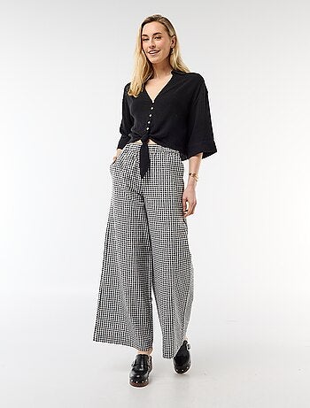 Chemise courte oversize nouée
