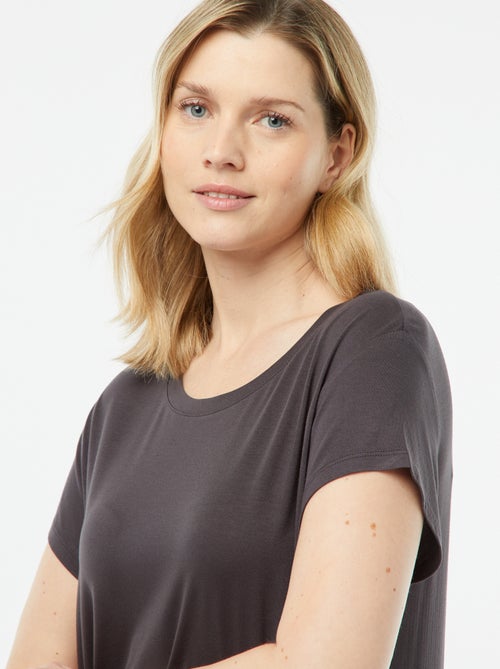 Chemise de nuit coupe tee-shirt fluide - Kiabi