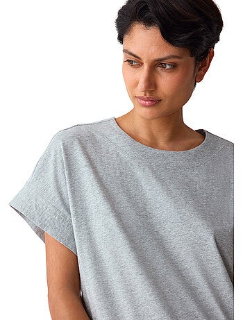 Chemise de nuit manches courtes minimalistic