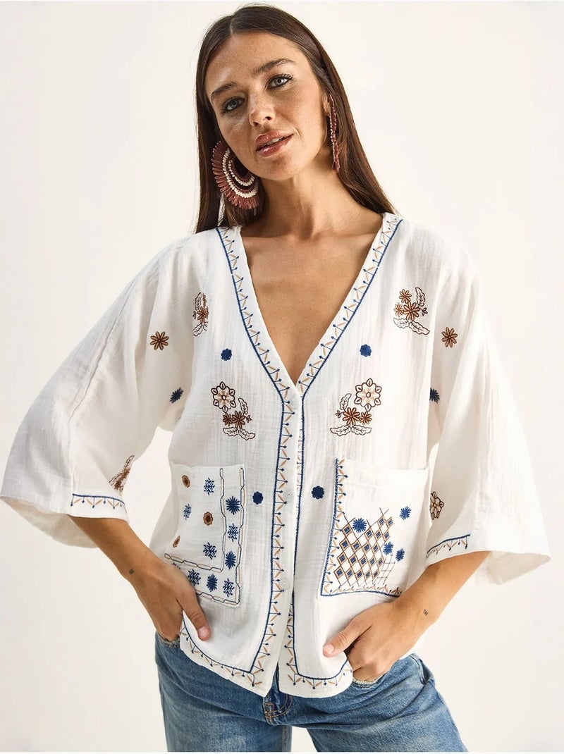 Chemise en coton crêpe brodée à col v lucci Blanc - Kiabi