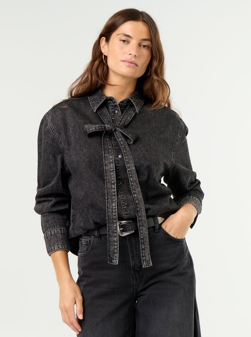 Chemise en denim avec col lavallière - Kiabi Chemise en denim avec col lavallière - Kiabi