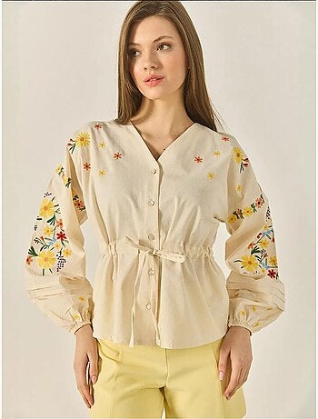 Chemise en lin à col en v brodée et poignets élastiques lucci