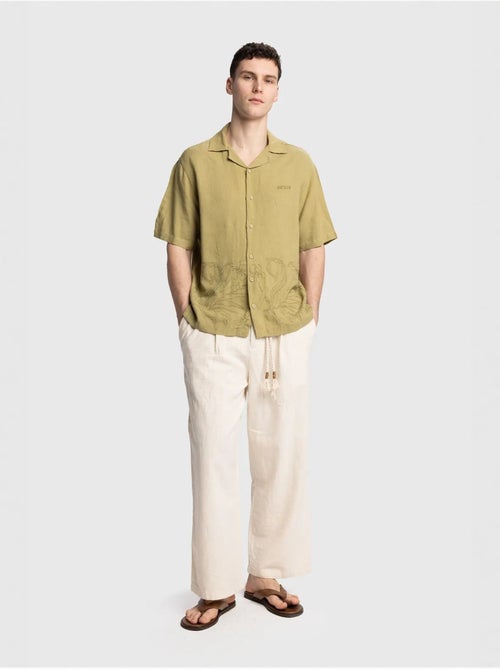Chemise en lin brodée à manches courtes et col ouvert giesto - Kiabi