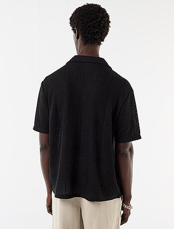 Chemise en maille ajourée et à manches courtes