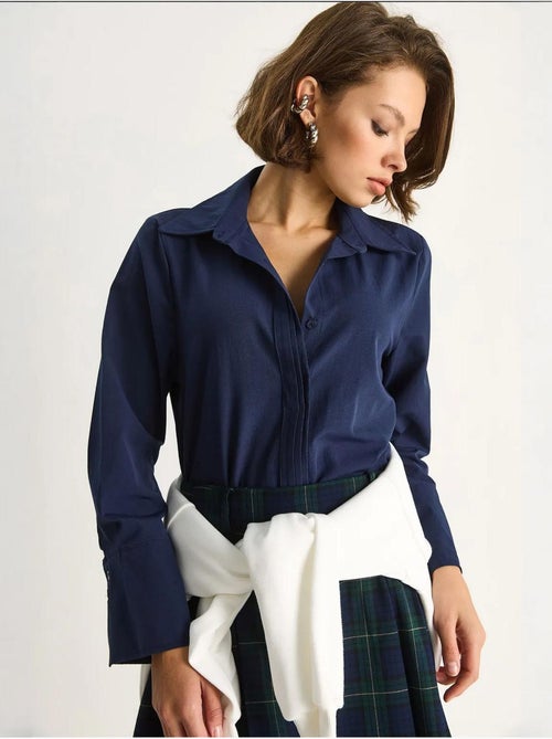 Chemise en popeline boutonnée à manches longues et coupe classique lucci - Kiabi