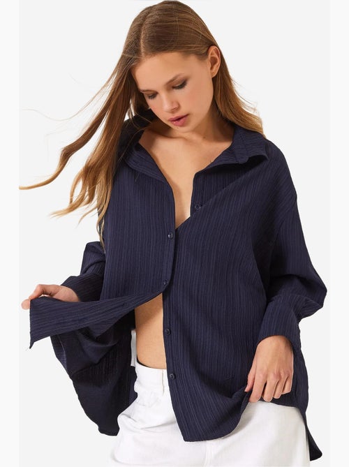 Chemise froissée basique surdimensionnée à épaules dénudées lucci - Kiabi Chemise froissée basique surdimensionnée à épaules dénudées lucci - Kiabi