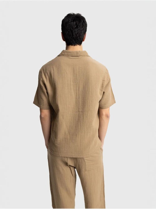 Chemise homme en coton à manches courtes coupe décontractée giesto - Kiabi Chemise homme en coton à manches courtes coupe décontractée giesto - Kiabi