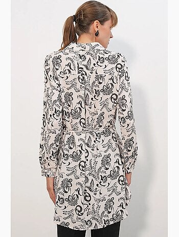 Chemise longue en viscose crêpe à fleurs avec ceinture bdart
