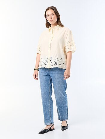 Chemise manches courtes avec broderie ajourée