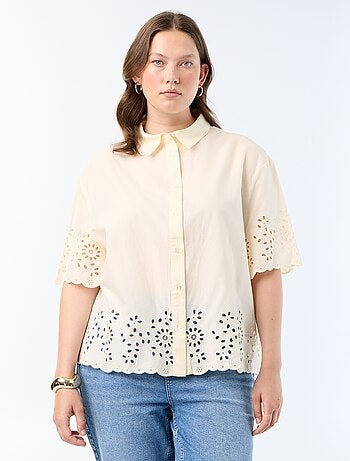 Chemise manches courtes avec broderie ajourée