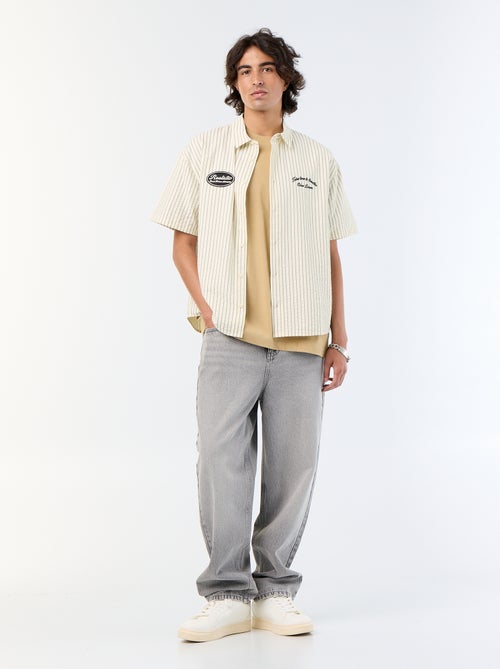 Chemise manches courtes avec broderies - Kiabi Chemise manches courtes avec broderies - Kiabi