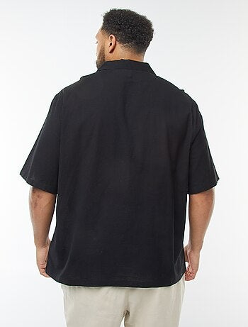 Chemise manches courtes avec broderies fantaisies devant