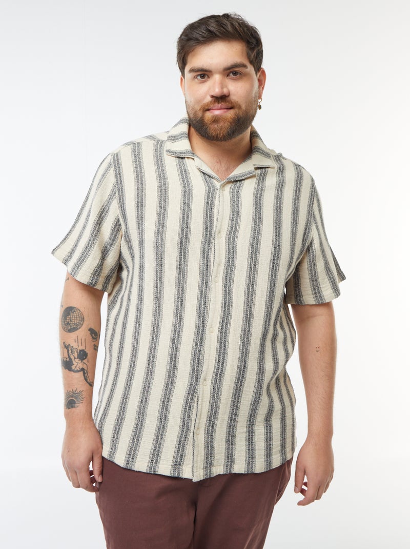 Chemise manches courtes avec motif rayé Blanc - Kiabi