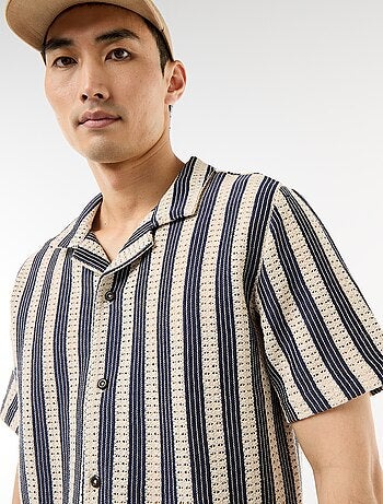Chemise manches courtes en maille crochet