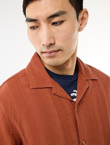 Chemise manches courtes en maille fantaisie