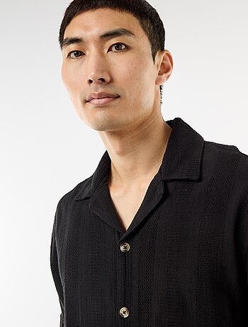 Chemise manches courtes en maille fantaisie