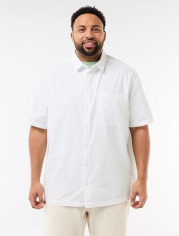 Chemise manches courtes en matière crépon