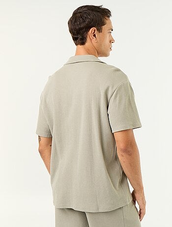 Chemise manches courtes en matière gaufrée