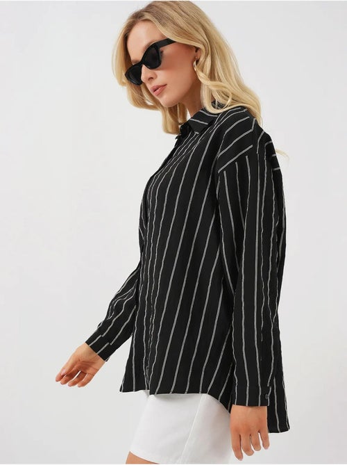 Chemise oversize texturée à rayures avec fermeture à boutons bdart - Kiabi Chemise oversize texturée à rayures avec fermeture à boutons bdart - Kiabi
