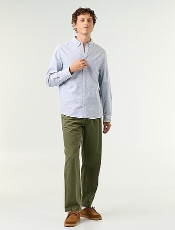 Chemise rayée avec col boutonné