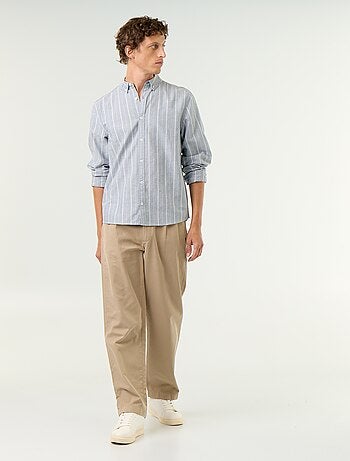 Chemise rayée avec col boutonné