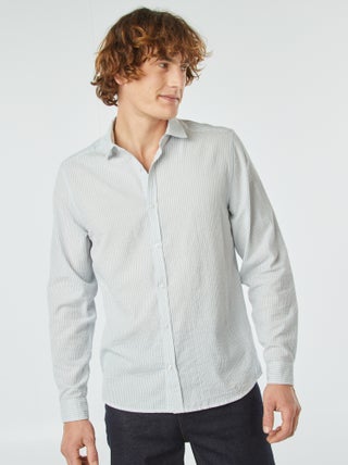 Chemise rayée en seersucker