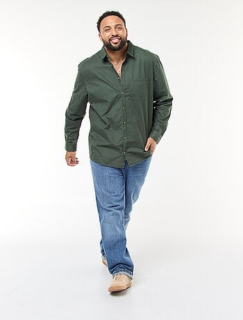 Chemise uni avec poche poitrine