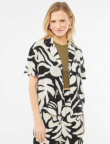 Chemisier maille crêpée manches courtes à motif