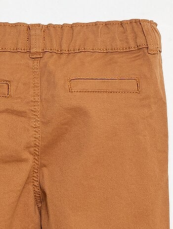 Chino droit en coton stretch