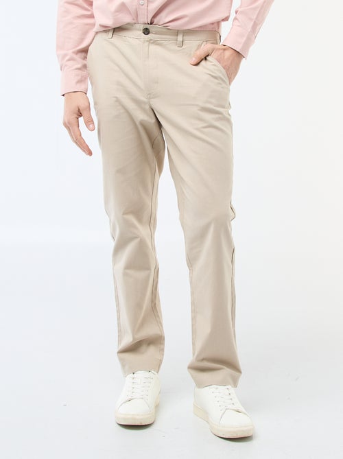 Chino uni taille standard - Kiabi