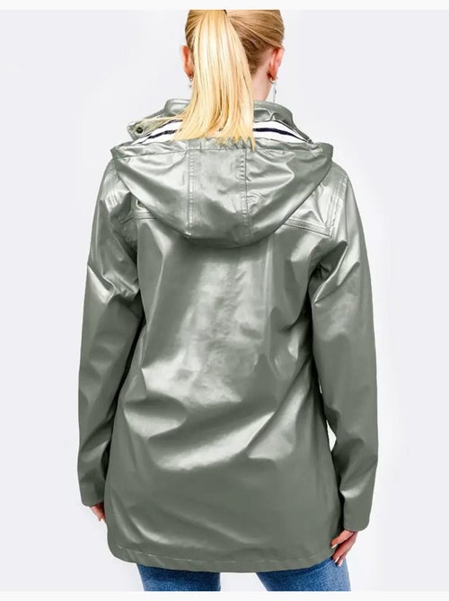 Ciré imperméable femme 'Breizh Océan' Vêtement de pluie à capuche, coutures thermosoudées - Kiabi Ciré imperméable femme 'Breizh Océan' Vêtement de pluie à capuche, coutures thermosoudées - Kiabi