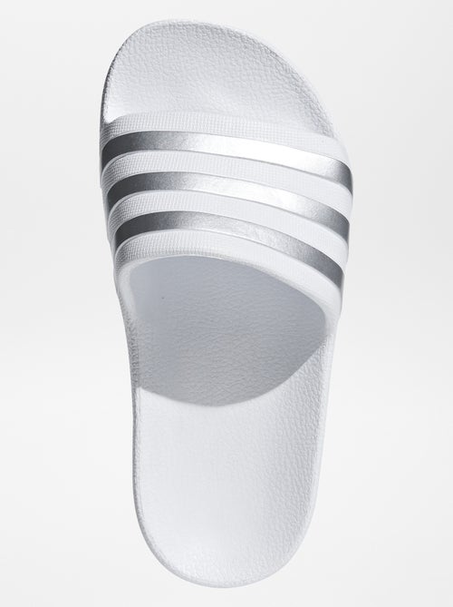 Claquettes de piscine 'adidas' - Kiabi