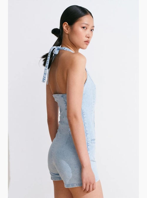 Combinaison courte en denim à col halter dilvin - Kiabi Combinaison courte en denim à col halter dilvin - Kiabi