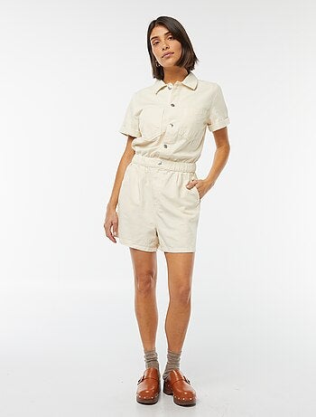 Combinaison courtes avec manches courtes à revers