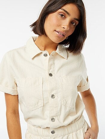 Combinaison courtes avec manches courtes à revers