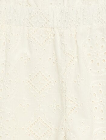 Combinaison large en broderie anglaise volantée coton