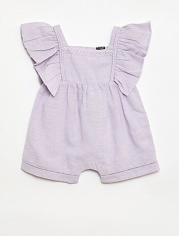 Combinaison short avec manches volantées